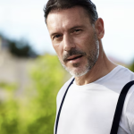 William, 40